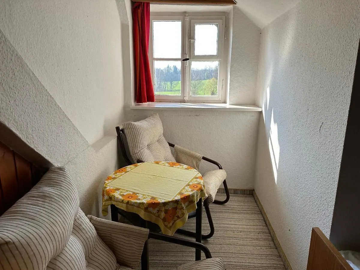 Gaestehaus Gut Frauendorf Windorf  Německo